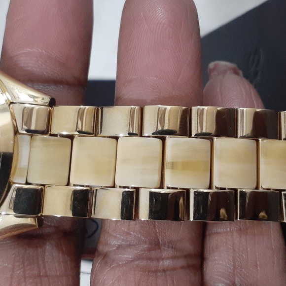 MICHAEL KORS WATCH NWT - Picture 4 of 5